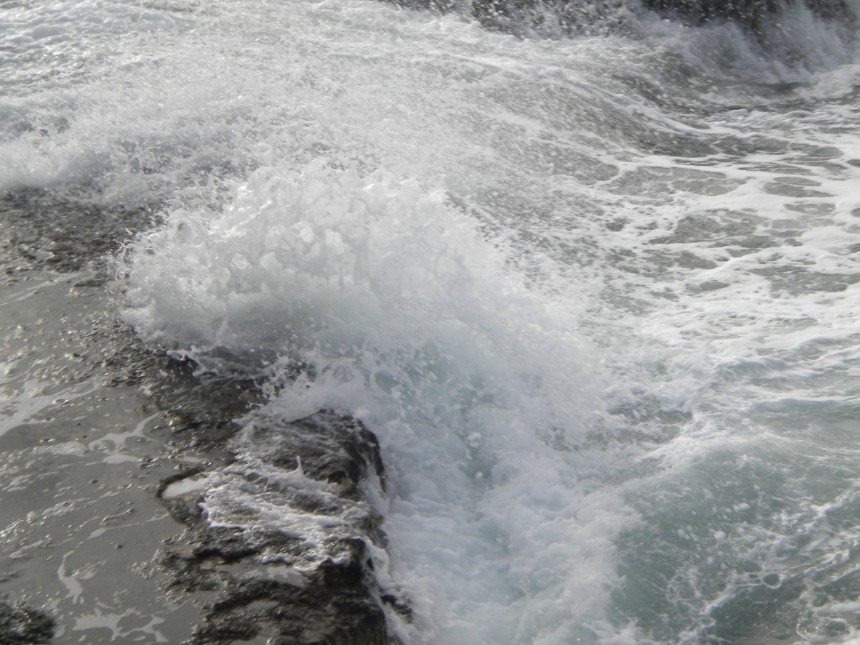 Crashing waves